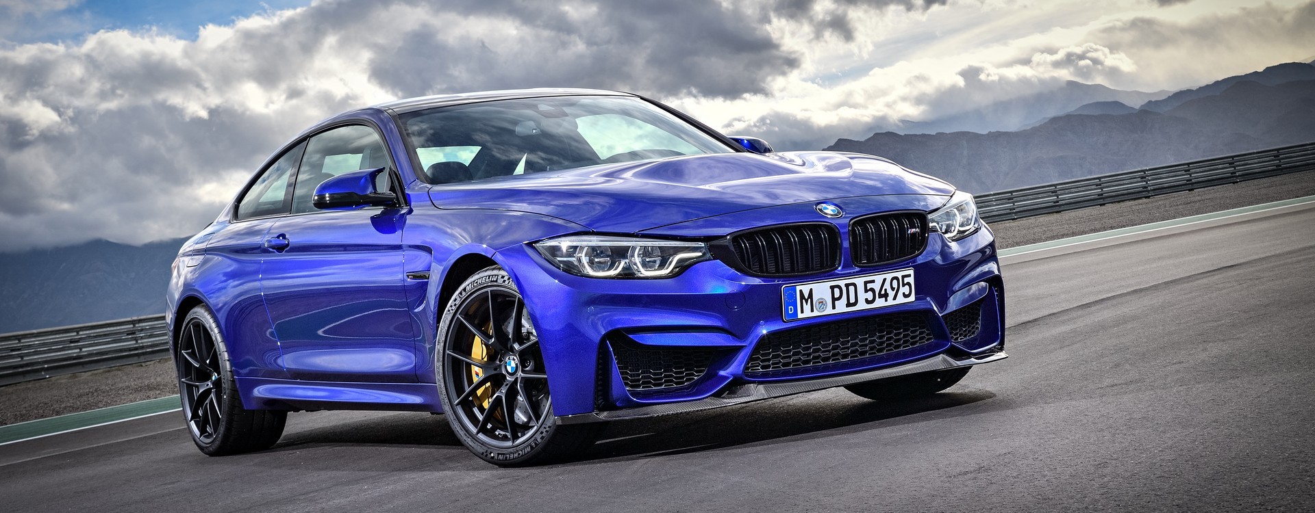 BMW M4 CS - динаміка і перевага