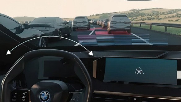 Завжди у своїй смузі та на безпечній відстані.