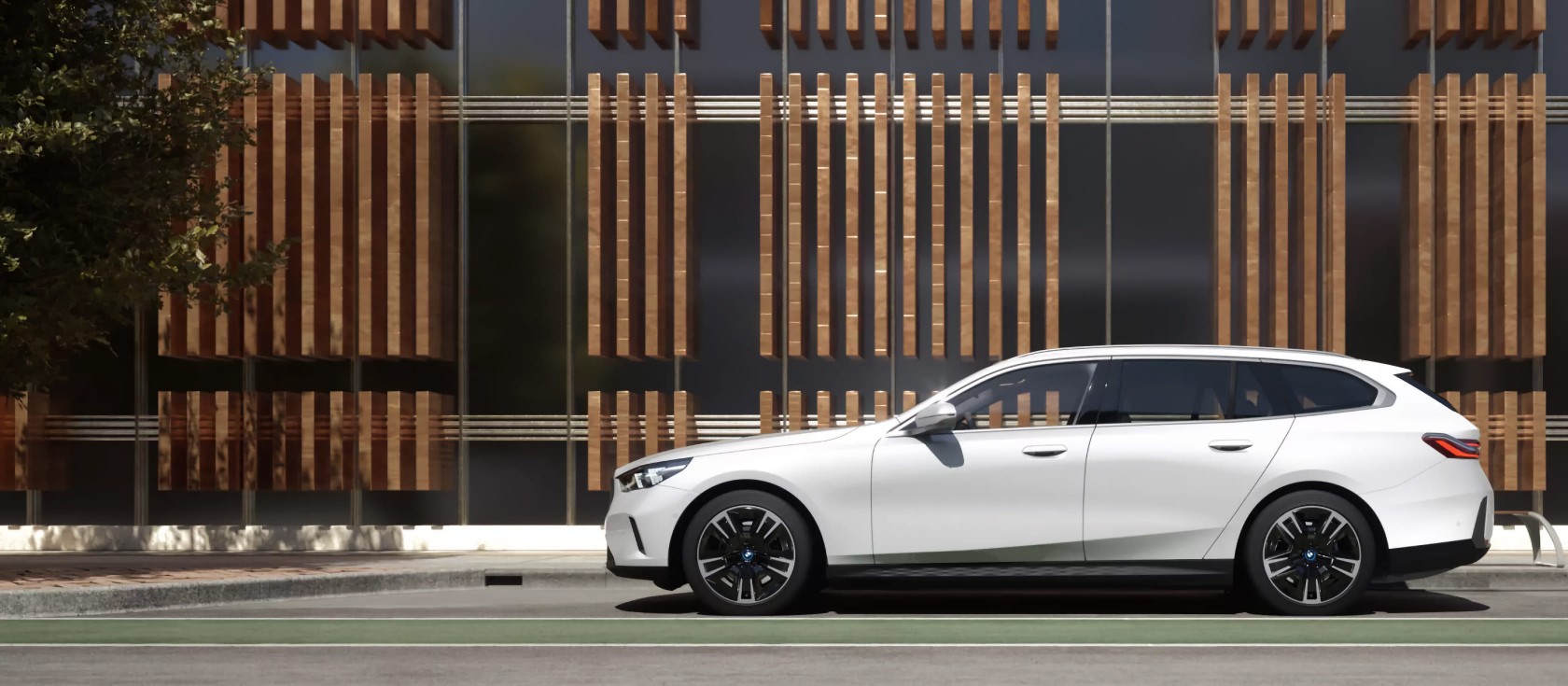 БАГАТО ВАНТАЖНОГО ПРОСТОРУ.<br> ВЕЛИКИЙ ЗАПАС ХОДУ.