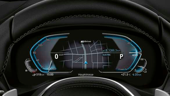 Гібридна приладова панель.