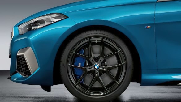 Ковані диски 18" M Performance, V-подібна спиця, 554 M Jet Black, матові