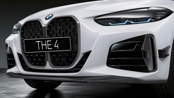 Карбоновий передній сплітер M Performance.