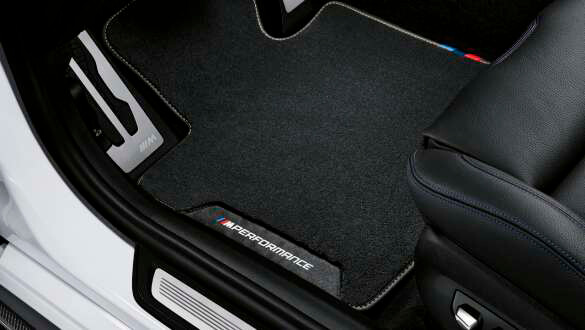 Підлогові килимки M Performance.