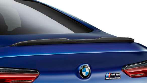 Задній спойлер M в чорному кольорі.