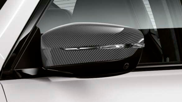 Екстер’єр  M Carbon