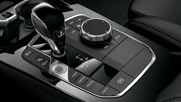 Спортивна трансмісія Steptronic.