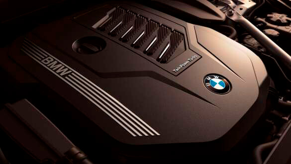 Рядний 6-циліндровий бензиновий двигун BMW TwinPower Turbo.