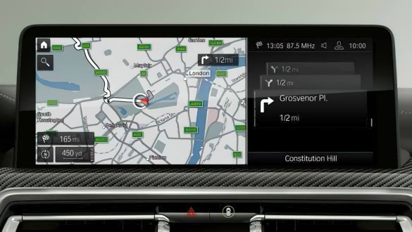 BMW Live Cockpit Professional.