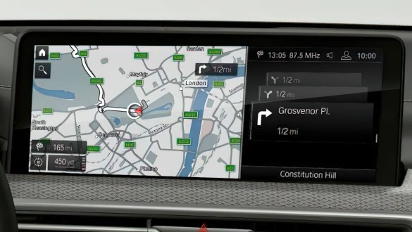 BMW Live Cockpit Professional.