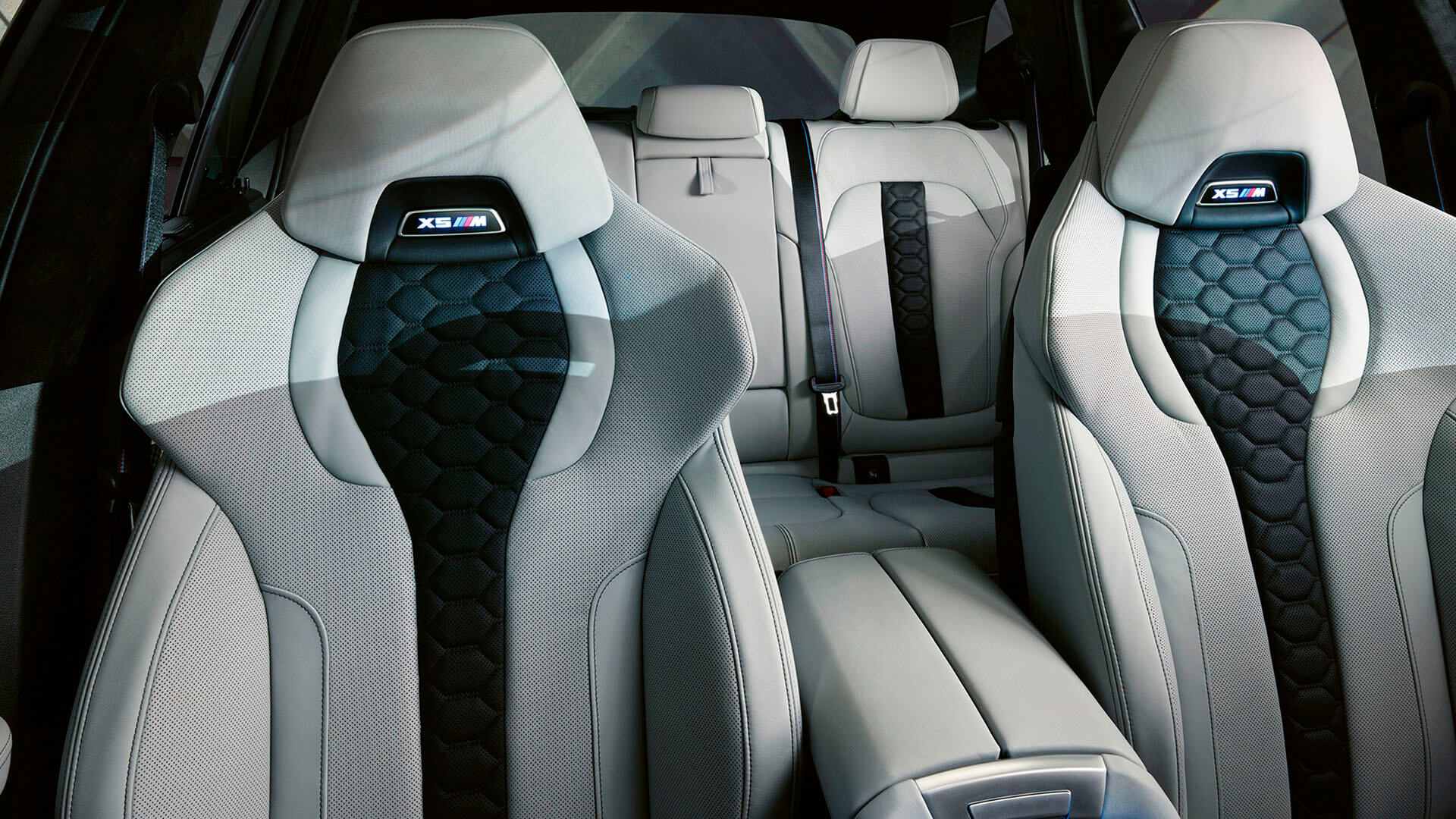 ВИКЛИК УСТАЛЕНИМ ТРАДИЦІЯМ.