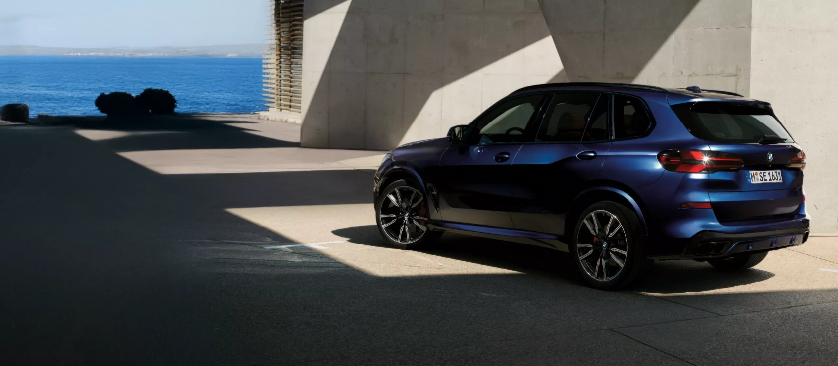 BMW X5 M60i xDrive.