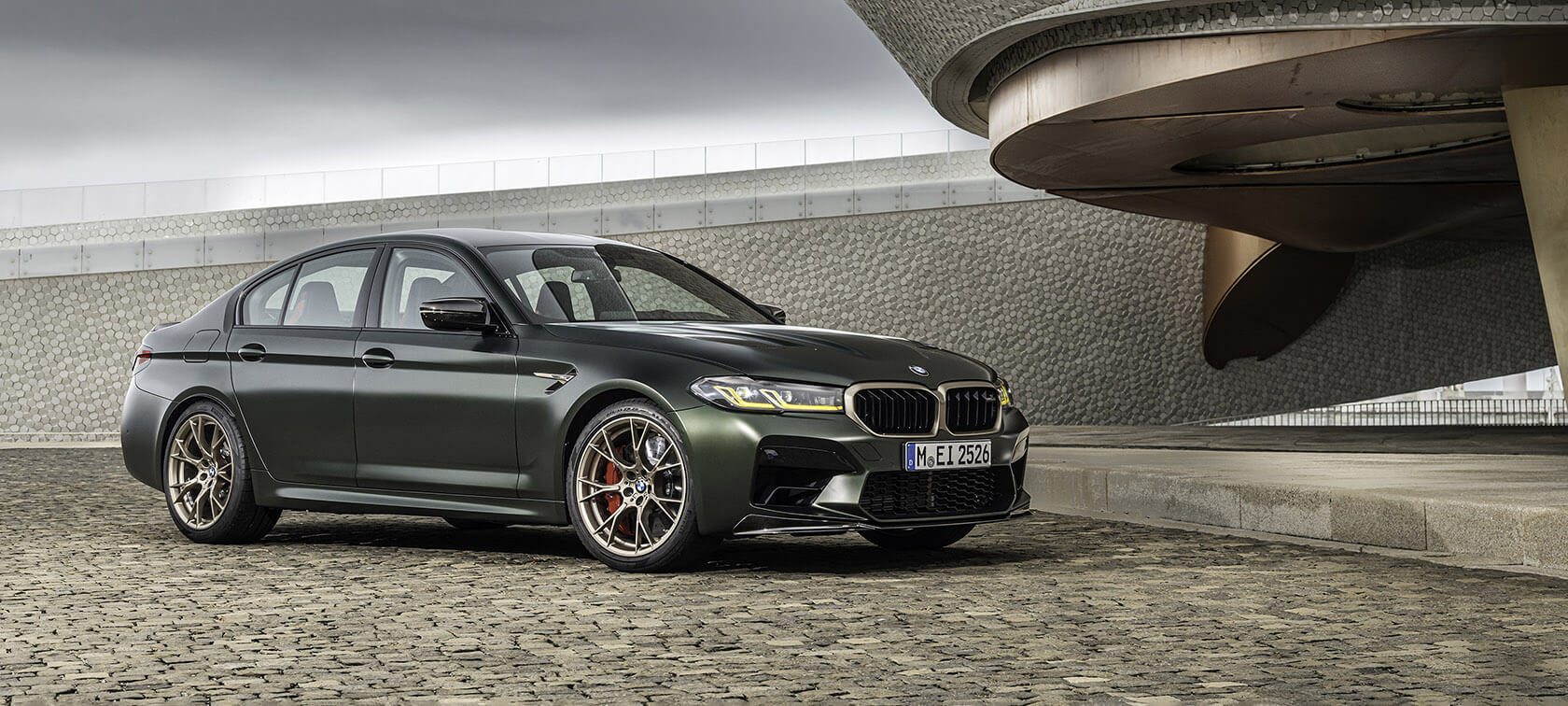 Новий BMW M5 CS