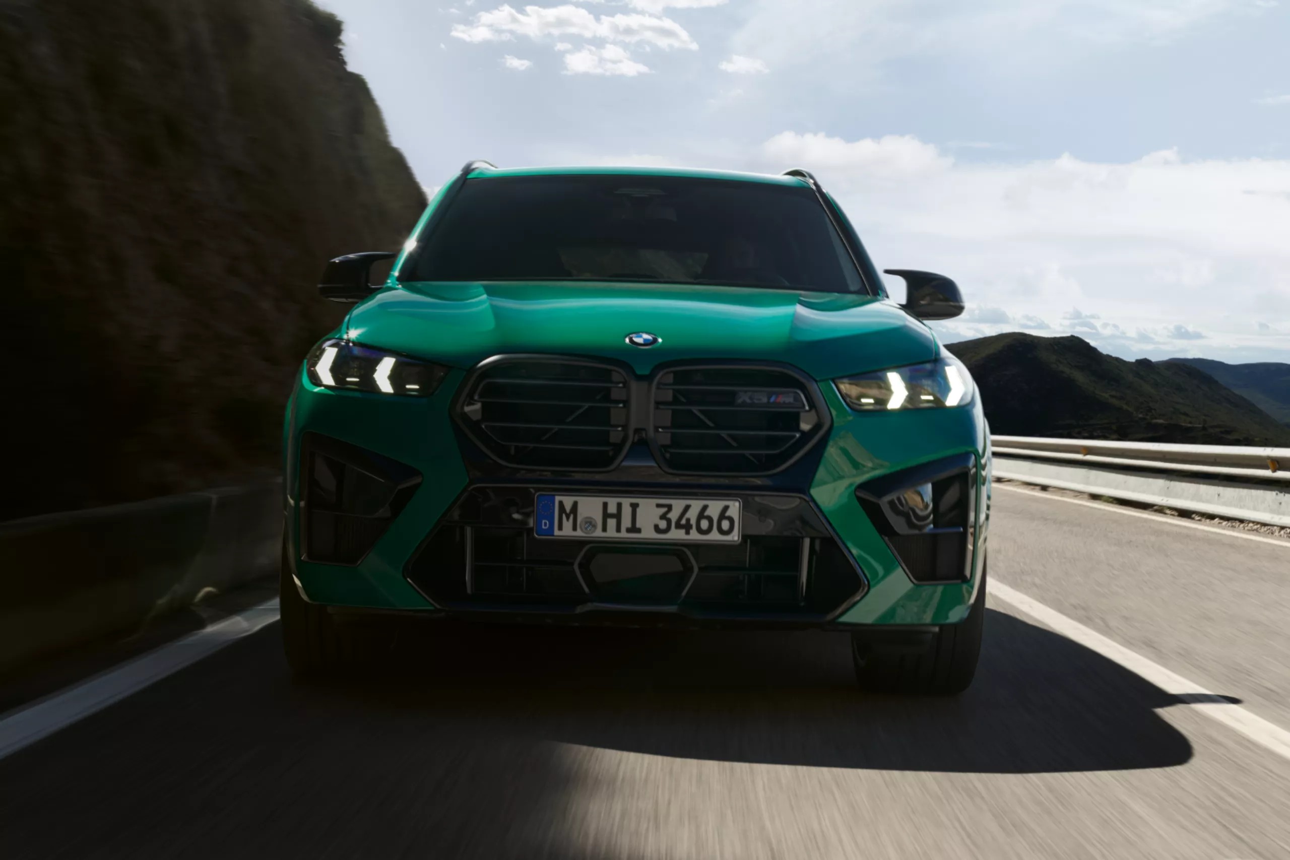 Характерний погляд.