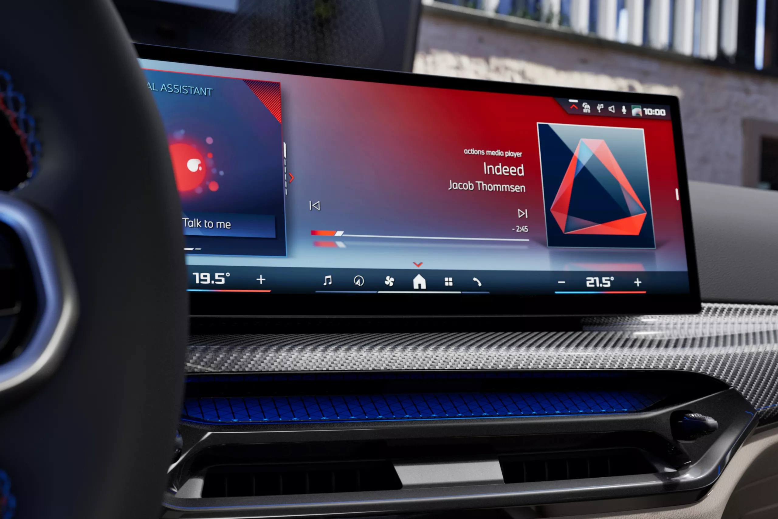 Він не просто слухає, а й думає разом з вами.