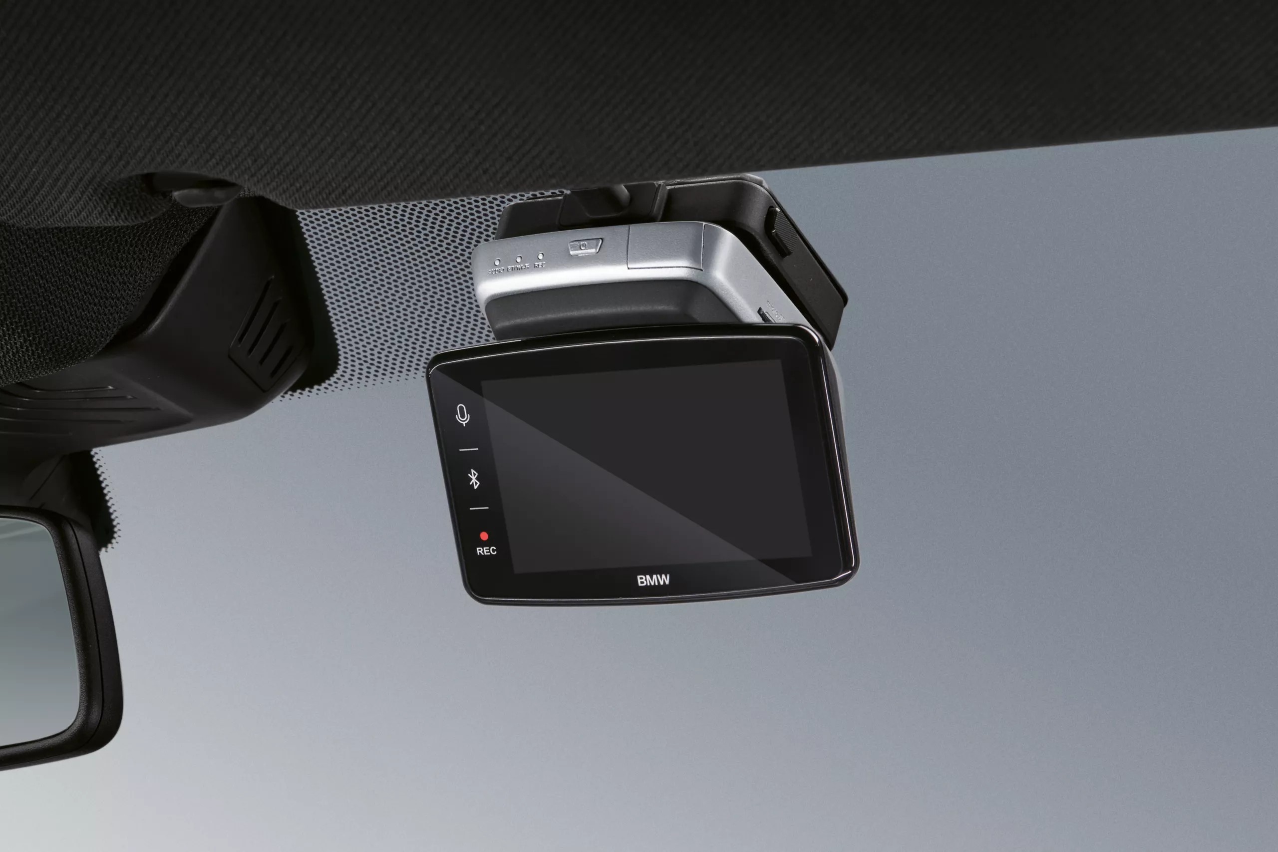 Відеореєстратор BMW Advanced Car Eye 3.0 Pro.