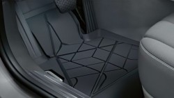 Всесезонні килими BMW для водія та пасажира спереду.