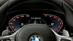 BMW Live Cockpit Plus.