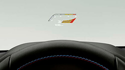 Дисплей BMW Head-Up.