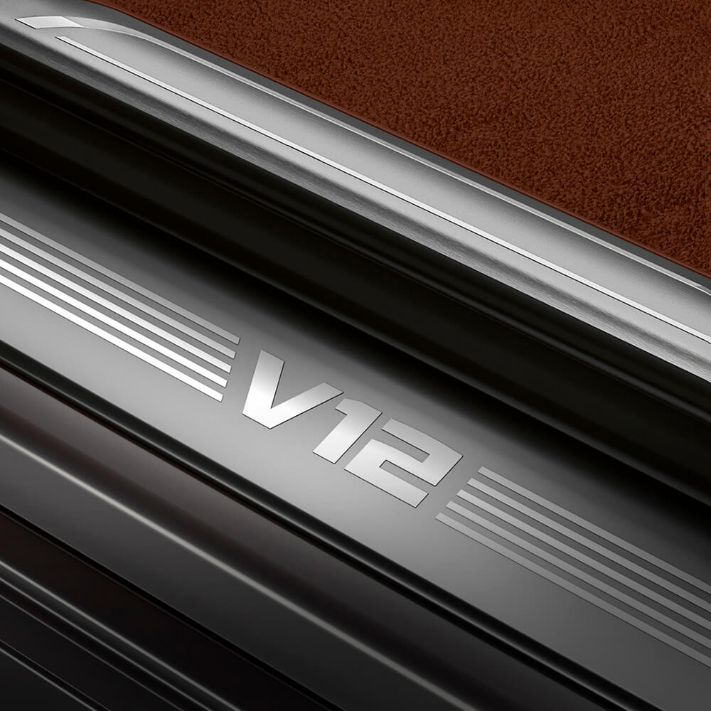 vertical_gallery_img